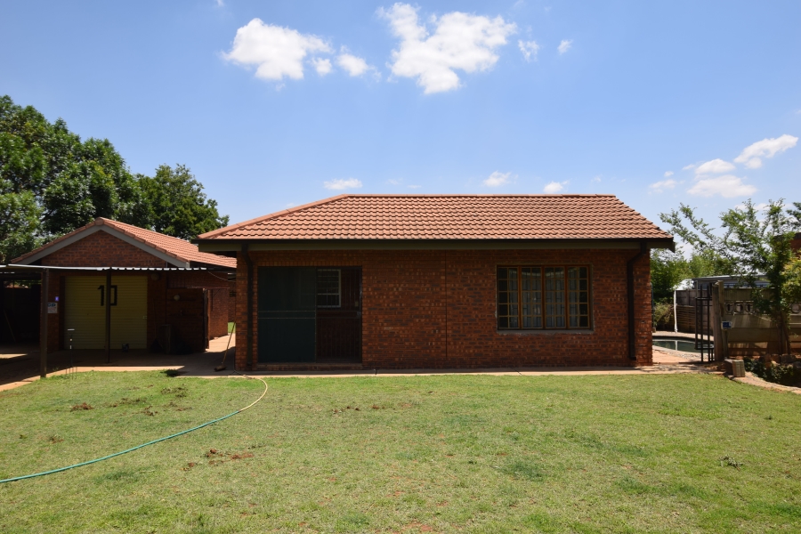 4 Bedroom Property for Sale in Kitty Free State